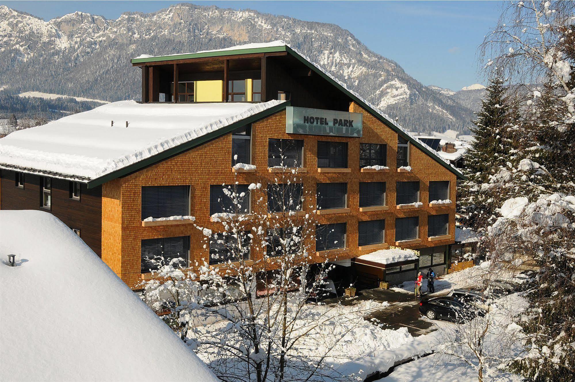 Hotel Park Sankt Johann in Tirol Bagian luar foto